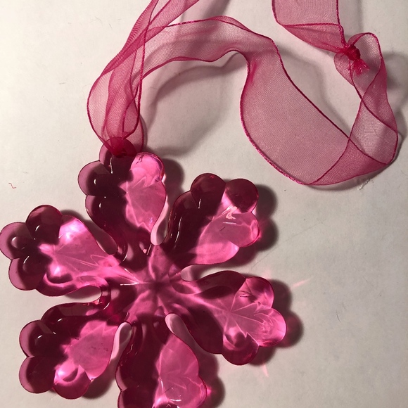 Pink, large plastic snowflake ornament, 5" - Picture 2 of 2